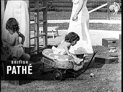 The Dionne Quintuplets At Callander, Ontario (1936) - YouTube