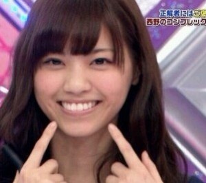 口元がステキな芸能人