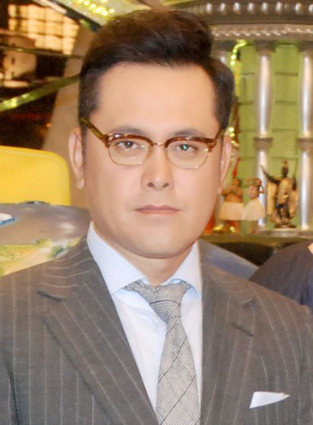 メガネ+芸能人が見たいです。