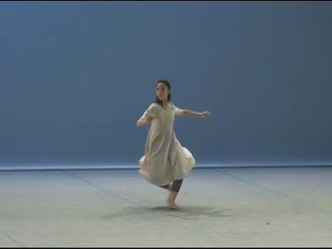 Prix de Lausanne 2009 Selection Contemporary Variation - Yukino Takaura - YouTube