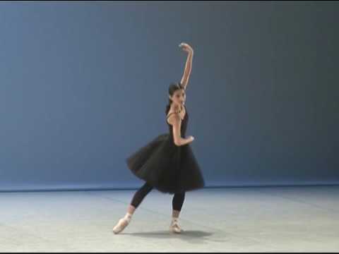 Prix de Lausanne 2009 Selection Contemporary Variation - Hannah O'neill - YouTube