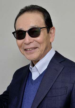 メガネ+芸能人が見たいです。