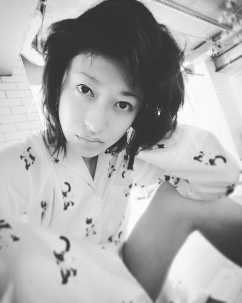 山田優、夫・小栗旬主演ドラマは「本当に面白い」絶賛コメントに反響