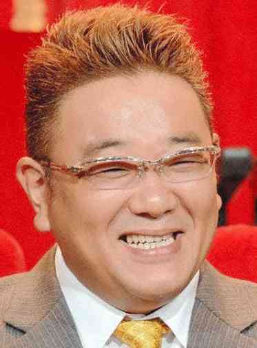 芸能人の優しい微笑みの画像トピ