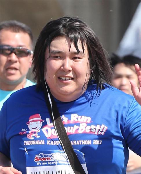 吉本芸人ガリガリガリクソンさん、酒気帯び運転疑いで聴取　大阪府警