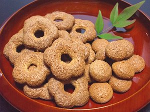 【お菓子】皆さんの好きな、昔ながらの素朴なお菓子は何ですか?
