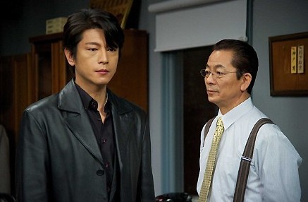 及川光博がドラマ「相棒」犯人役を断っていた その後2代目相棒に