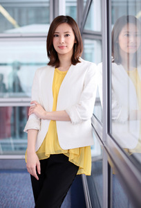 女優さんのオフィスカジュアルが見たい