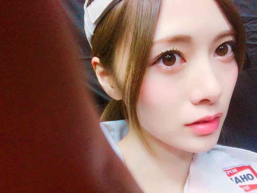 白石麻衣、超絶美脚披露で「猫になりたい！」とファン興奮　殺人スケジュールには心配の声