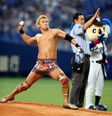 いろんなプロ野球の始球式が見たいです。