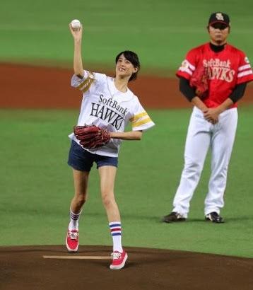 いろんなプロ野球の始球式が見たいです。