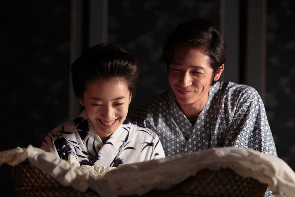 芸能人の優しい微笑みの画像トピ