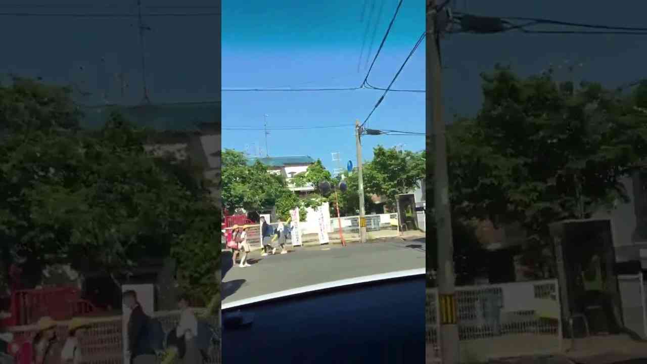【逮捕目前】通学路に猛スピードの車、逃げ惑う生徒らの姿…車内から撮影の投稿動画　大阪府警が捜査 - YouTube