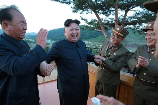 北朝鮮が弾道ミサイル発射、450キロ飛び日本の排他的経済水域（EEZ）内の日本海に落下