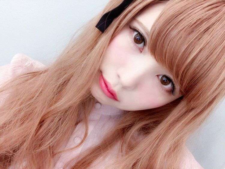益若つばさ、息子と初インタビュー　今もママと結婚したい？「小さな彼氏」の本音