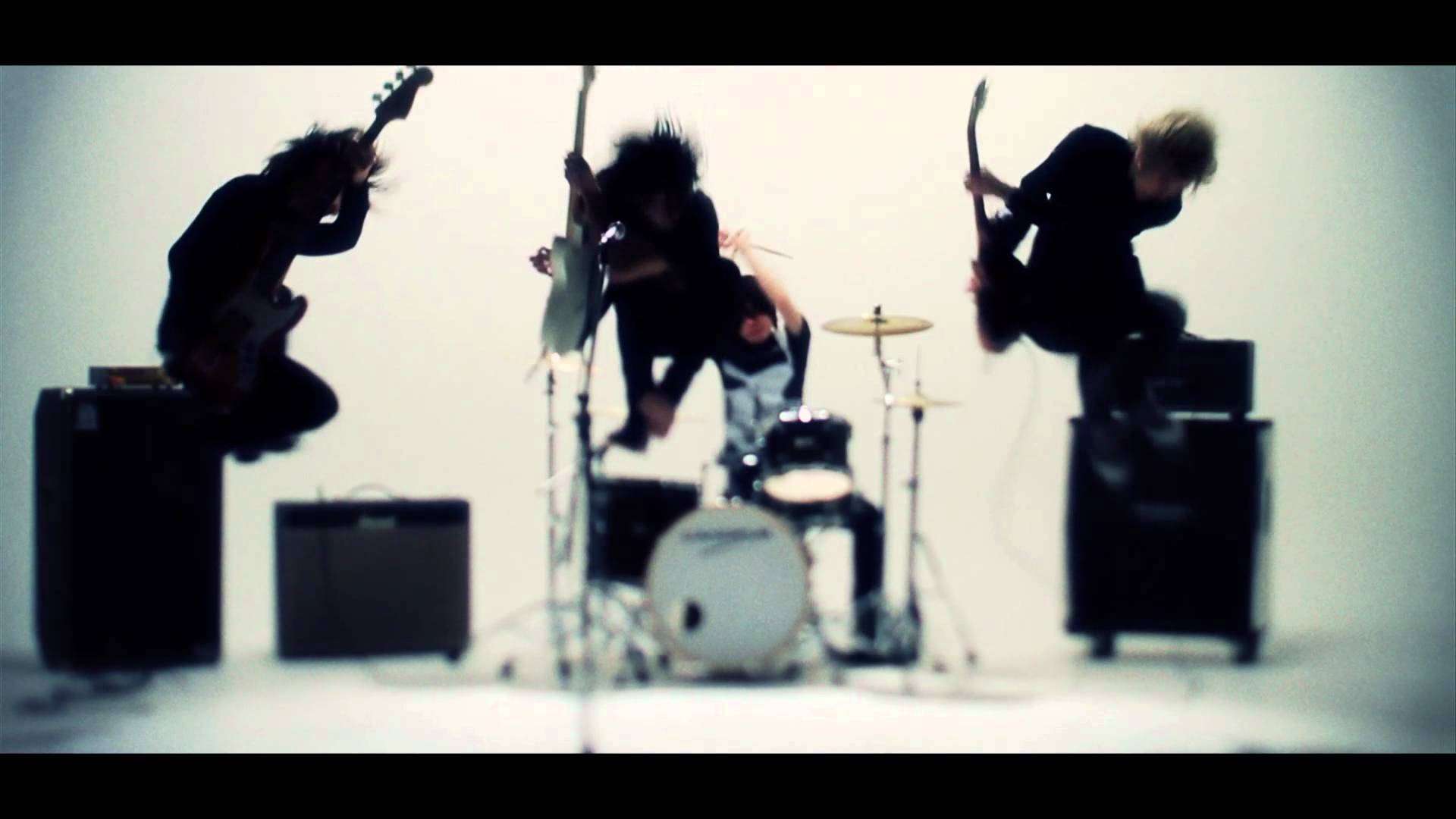 BLUE ENCOUNT『HALO』PV - YouTube
