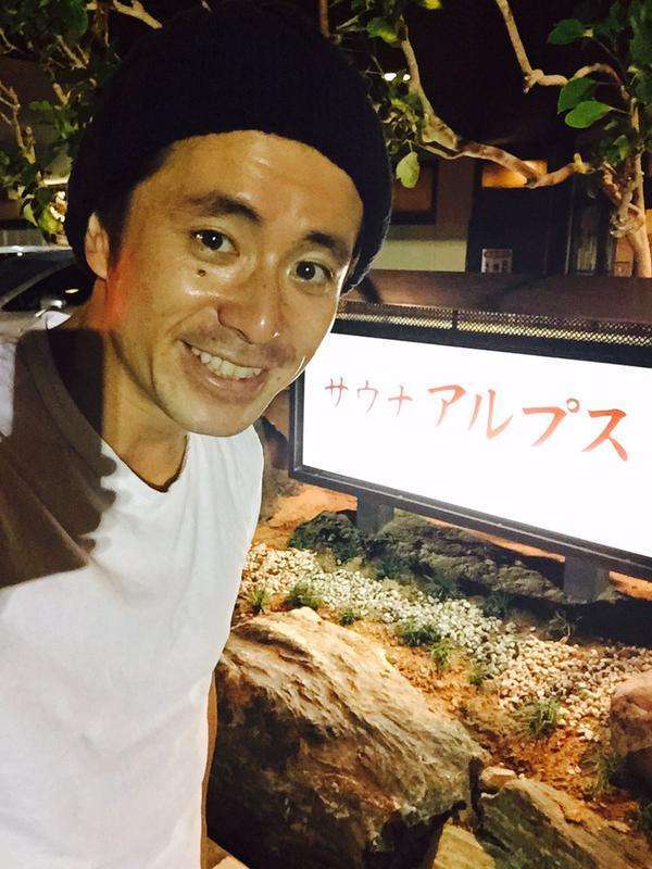 藤森慎吾　眼鏡をとった顔公開に「誰」「おじちゃん」