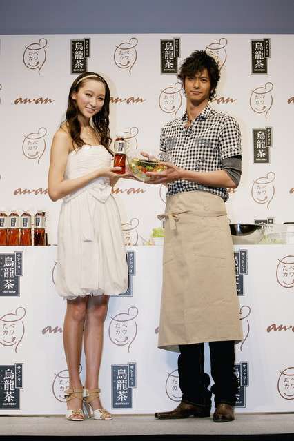 【うっとり注意】イケメン＆美人のツーショット画像を貼っていくトピ