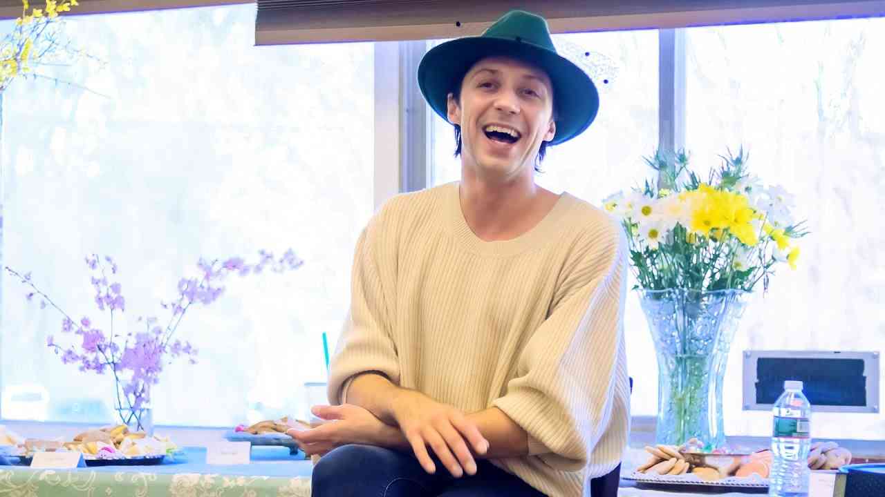 Johnny Weir Q&A: Yuri on Ice and More, April 2017 - YouTube