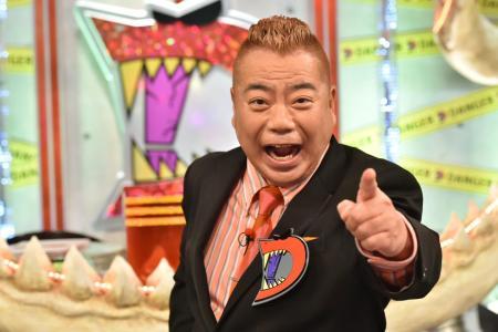 女子に人気？社会派？ 出川哲朗ゴールデン枠MC挑戦