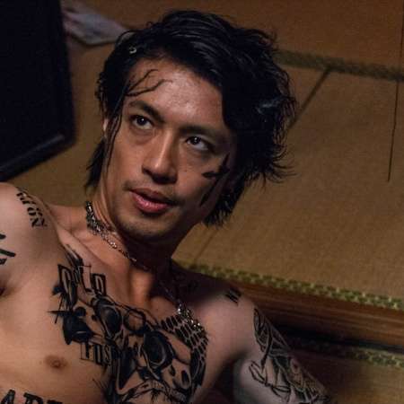 斎藤工、タトゥーまみれの衝撃ビジュアル　中川翔子も殺人鬼に