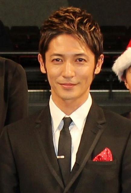 芸能人の優しい微笑みの画像トピ