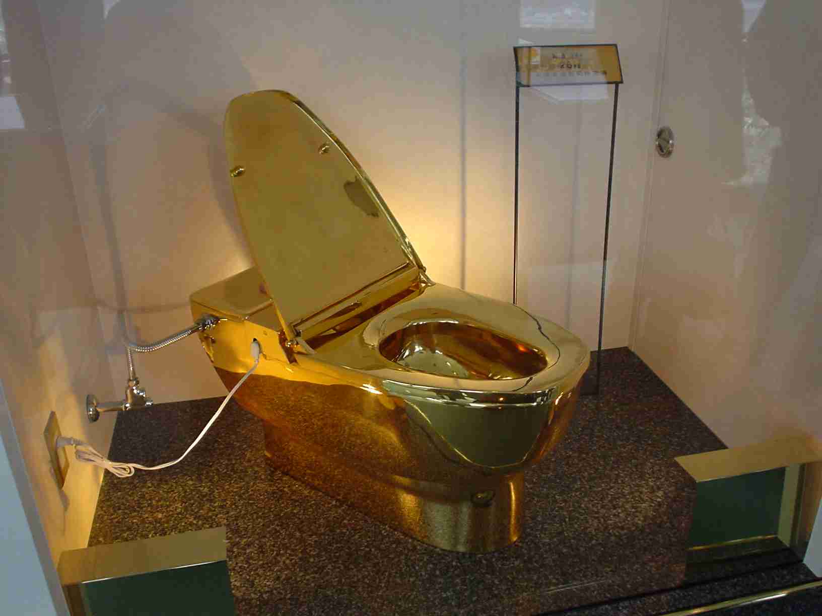 皆さんのトイレ見せて下さい！！