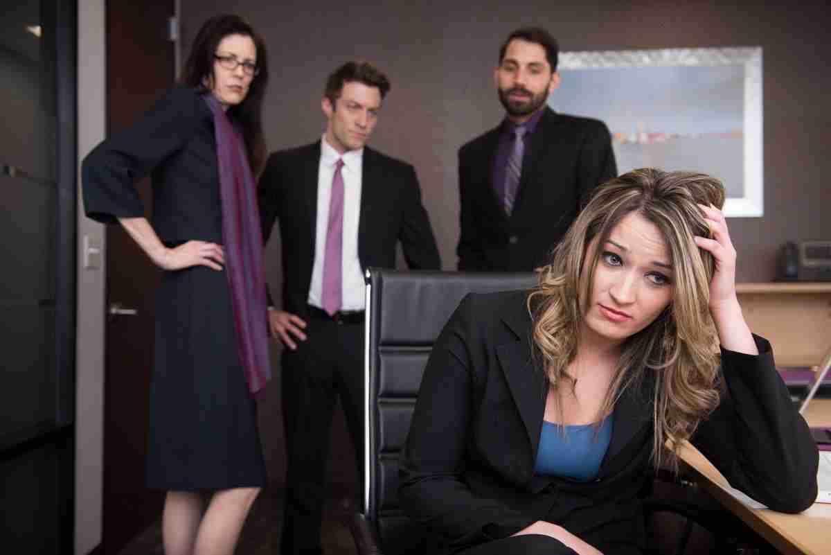 職場で嫌われてる人