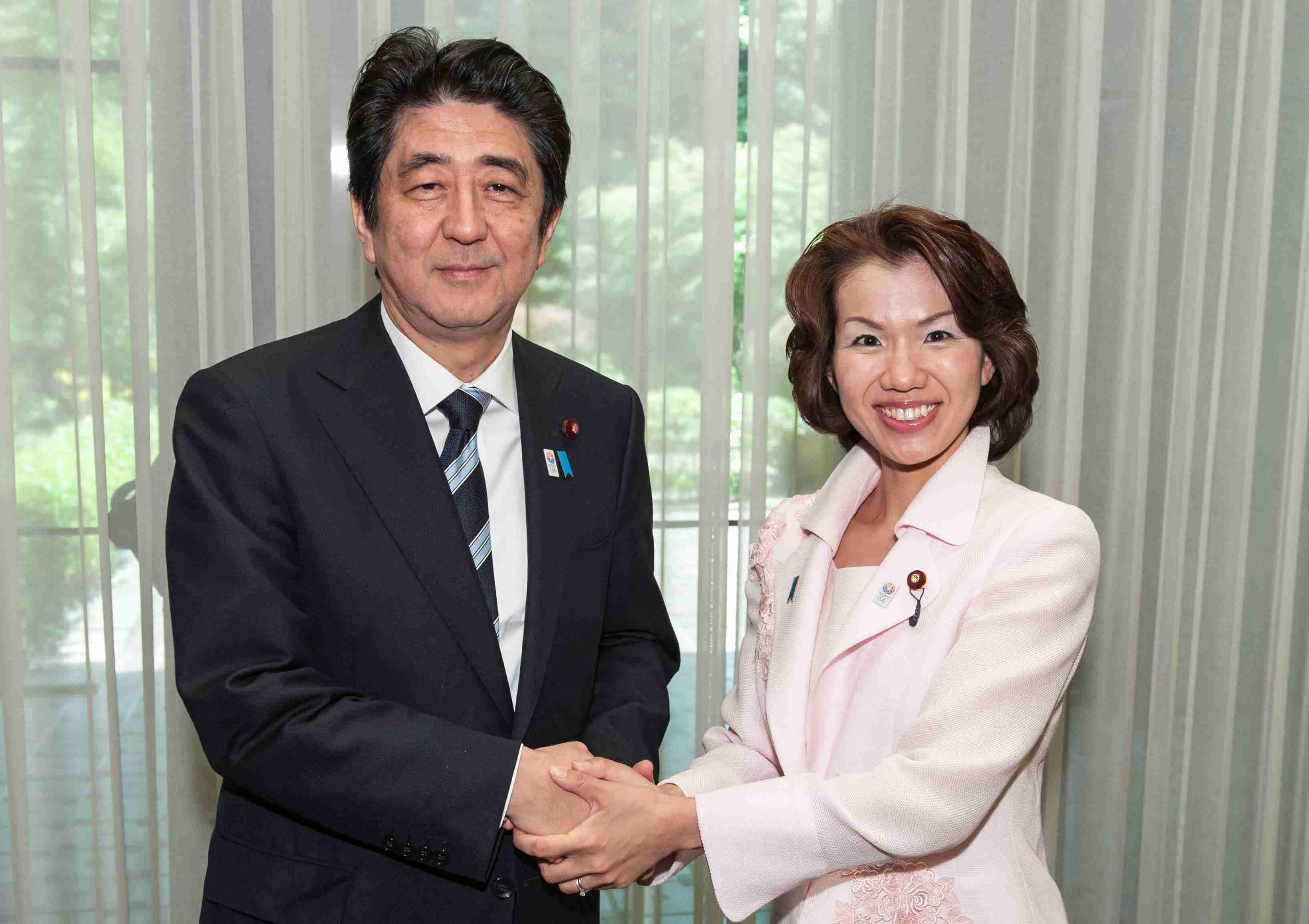 安倍チルドレン「豊田真由子」代議士の“絶叫暴行”を秘書が告発