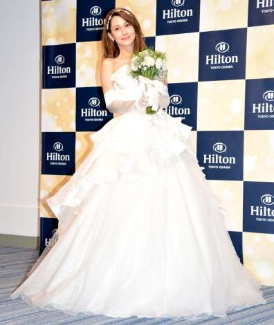 ダレノガレ明美、花嫁姿で結婚願望語る「もらってくれる人いるかな？」