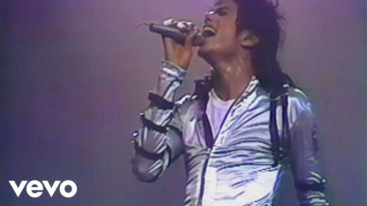 Michael Jackson - Human Nature (Live At Wembley July 16, 1988) - YouTube