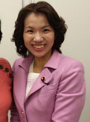 安倍チルドレン「豊田真由子」代議士の“絶叫暴行”を秘書が告発
