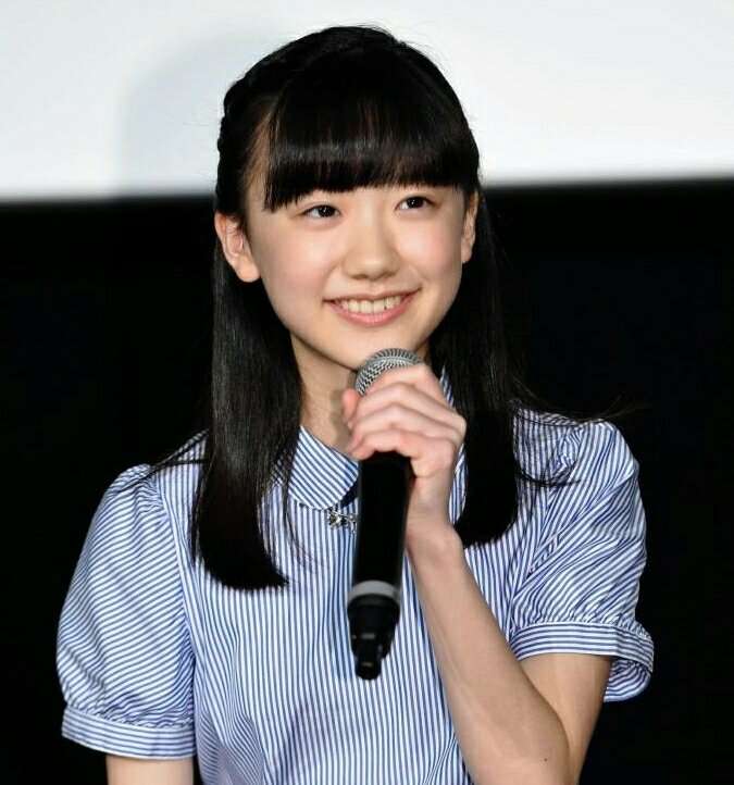 芦田愛菜が小学館「図鑑 NEO」新CMに登場！大人っぽくなった姿を披露