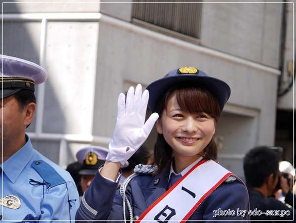 【画像】有名人の一日署長