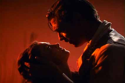 映画のキスシーンの画像が集まるトピ
