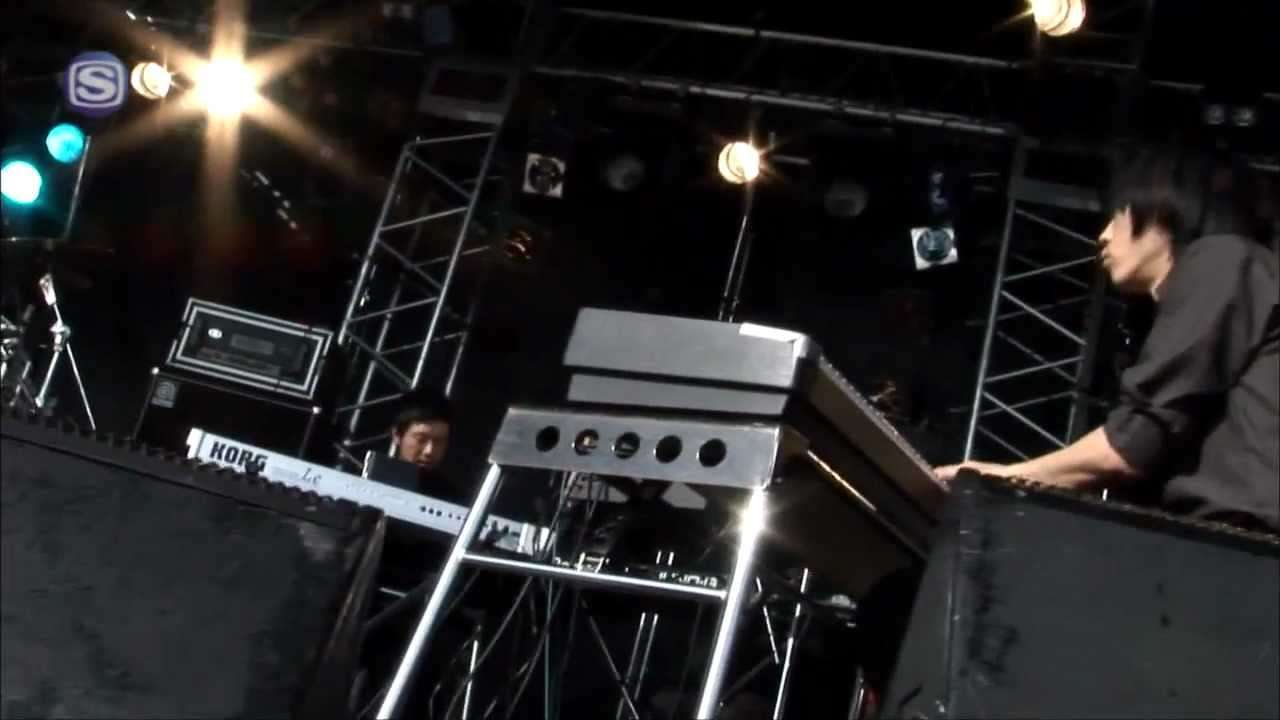 mouse on the keys + α - 最期の晩餐 @ KAIKOO POPWAVE FESTIVAL'10 - YouTube
