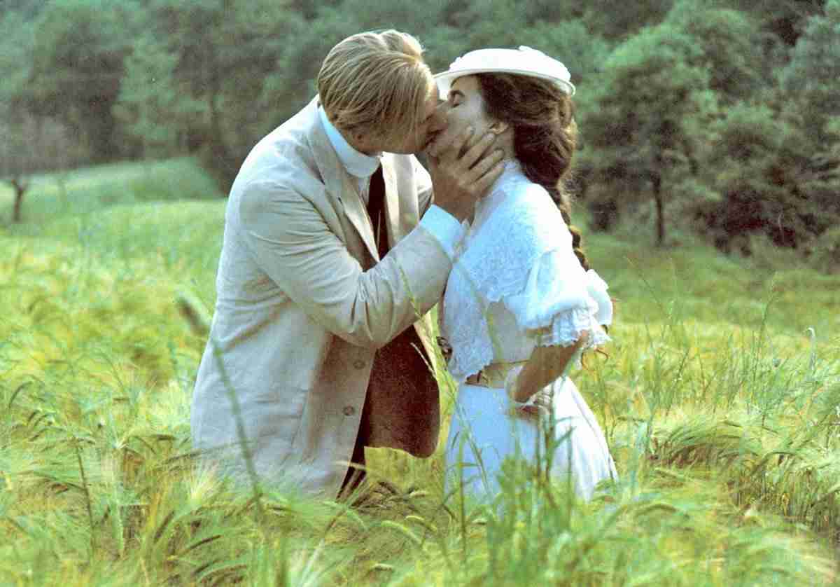 映画のキスシーンの画像が集まるトピ