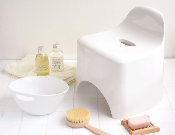 お風呂、イス置いてますか？