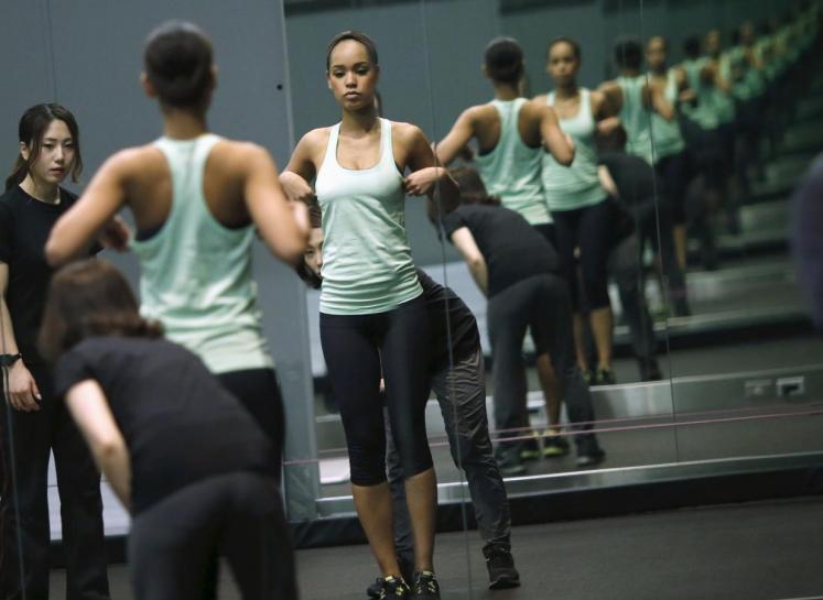   Multiracial Miss Japan hopes to change homeland's thinking on identity| Article [AMP]| Reuters