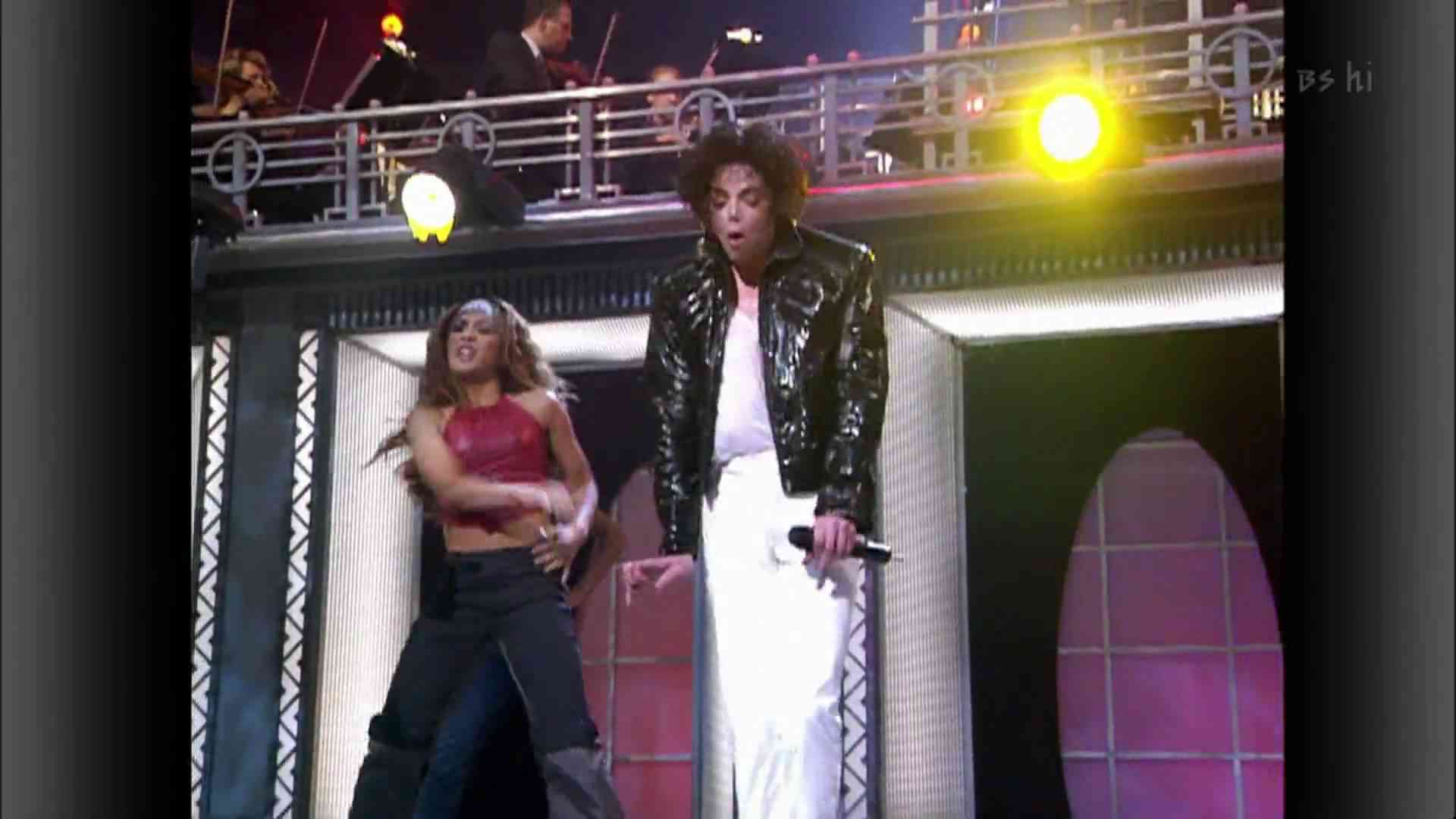 Michael Jackson ft Usher ft Chris Tucker - You Rock My World LIVE HD - YouTube