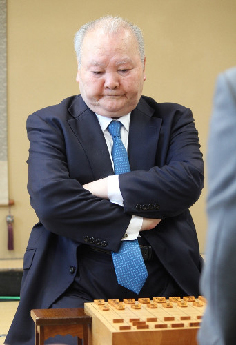 「ひふみん」加藤一二三九段は座布団気に入らず交換、敗れれば引退 