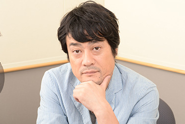 声優の藤原啓治が復帰！病気・病名は何だった？脳卒中、癌、糖尿病やうつ病など様々な憶測が飛び交う…「クレヨンしんちゃん」の野原ひろし役を担当 | ENDIA[エンディア]