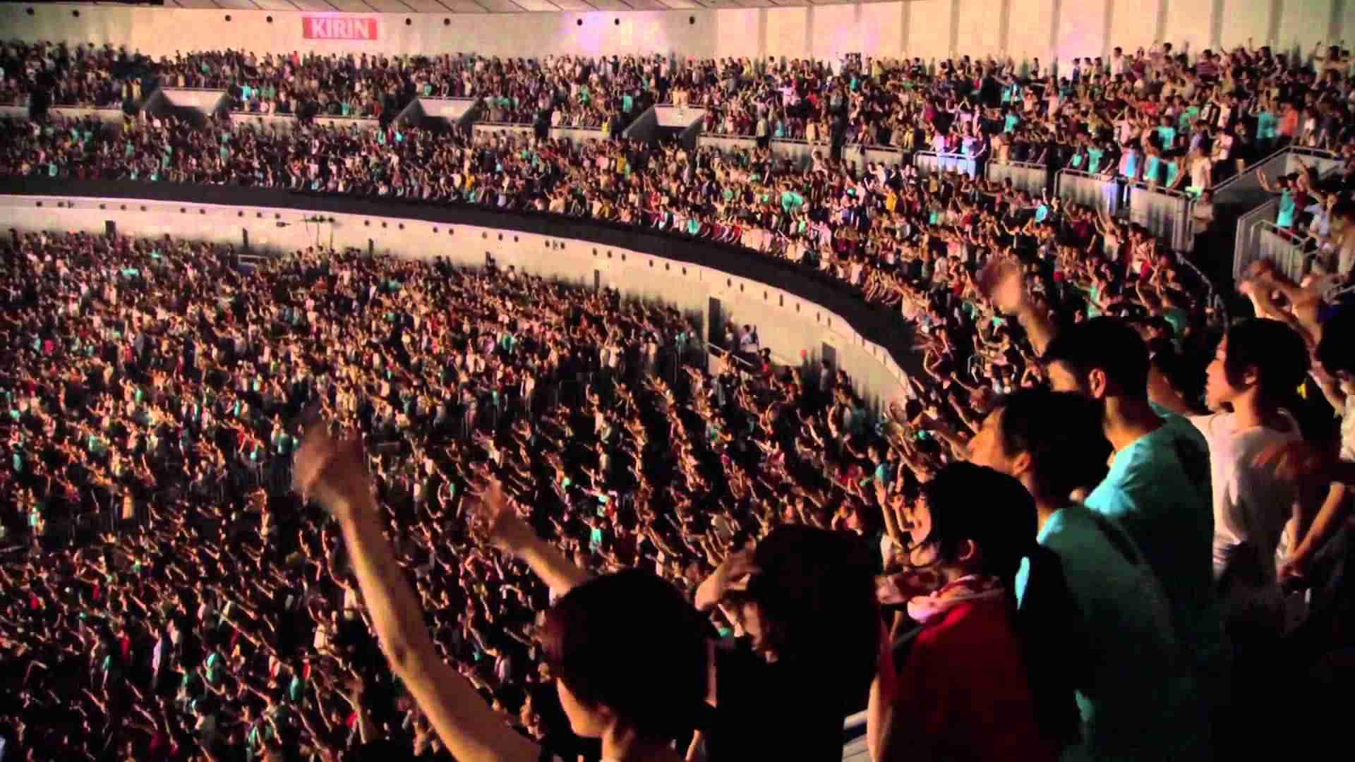 【HD】ONE OK ROCK - the same as... "人生×君＝" TOUR LIVE - YouTube