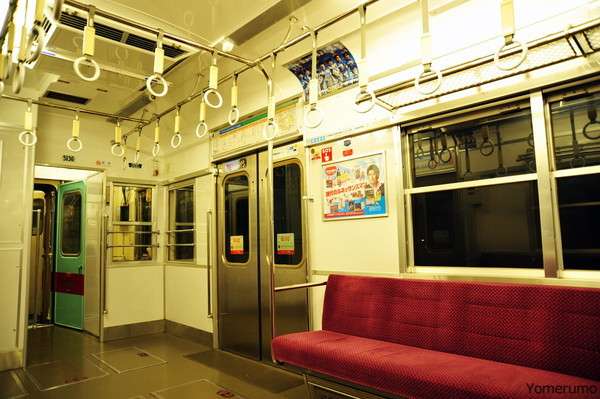 【激怒】電車でドアのすぐ横に立っている乗客を絶対に許さない!! 邪魔なんですよ!!|ニュース＆エンタメ情報『Yomerumo』