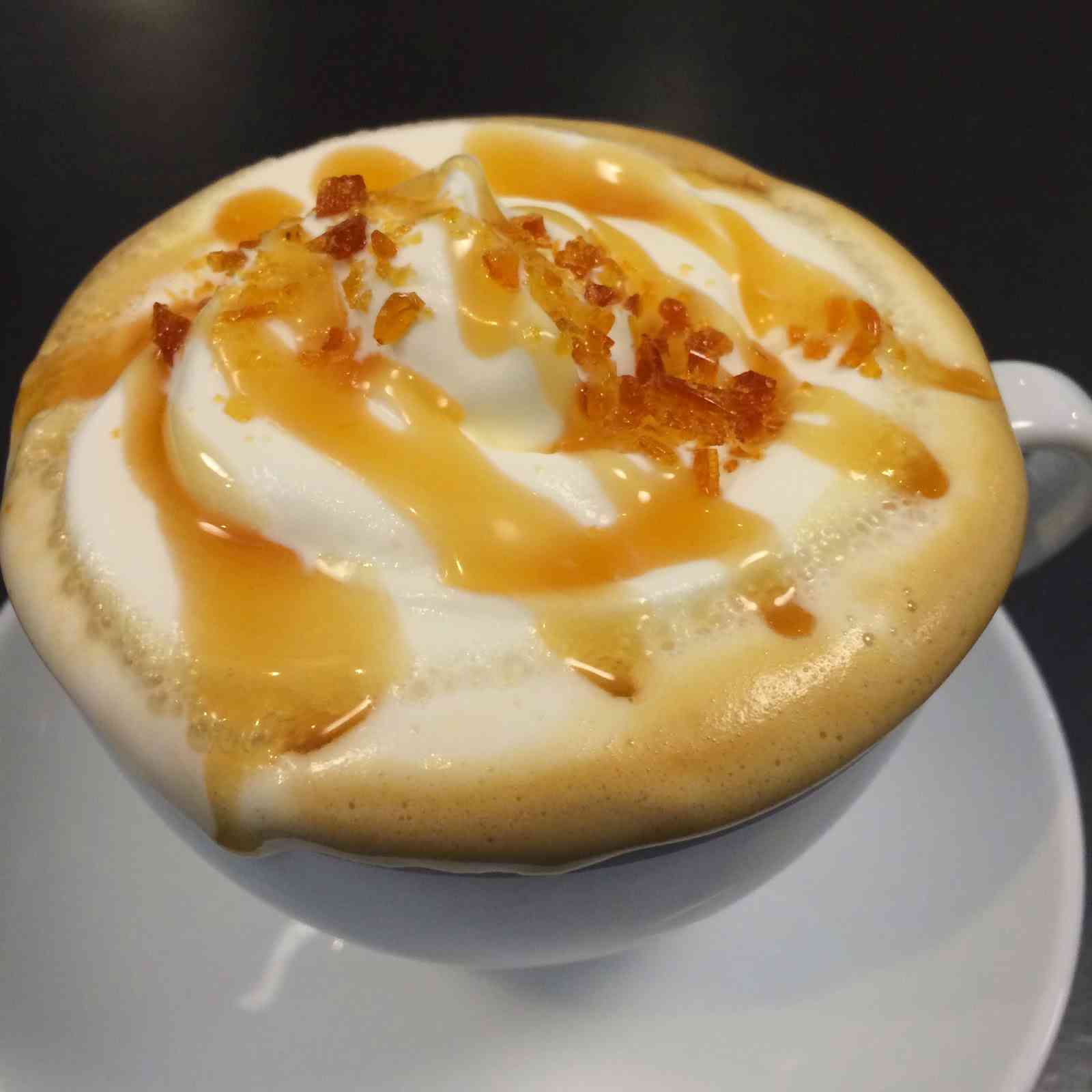 カフェラテ、抹茶ラテなどラテ系愛してる人