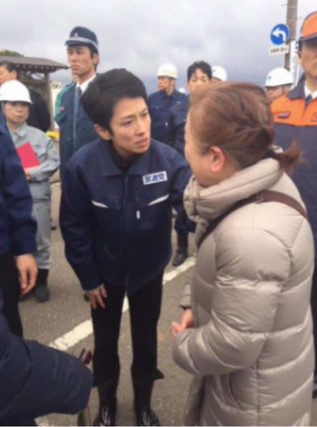 最近、政治に興味持ち始めた人