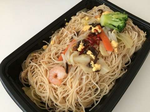 今日、お昼ゴハンをコンビニで買います。メニュー決めて。