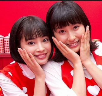 女優のツーショット画像