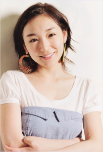 加護亜依、ウエイクボードをする夫にノロケ全開「カッコ良すぎて惚れ惚れ」