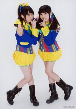 好きな女性アイドルグループの好きな衣装を貼るトピ